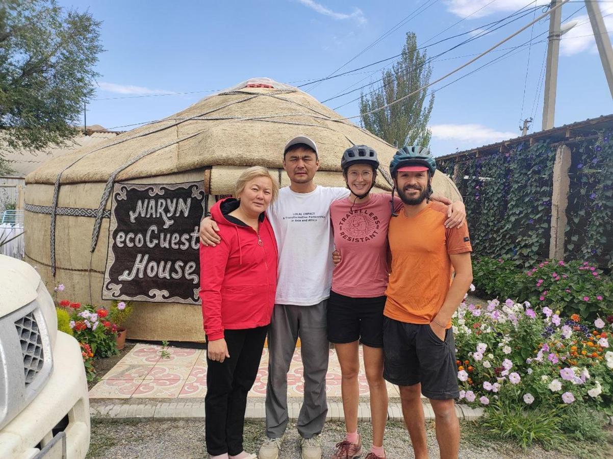 Naryn Guest House Exterior photo